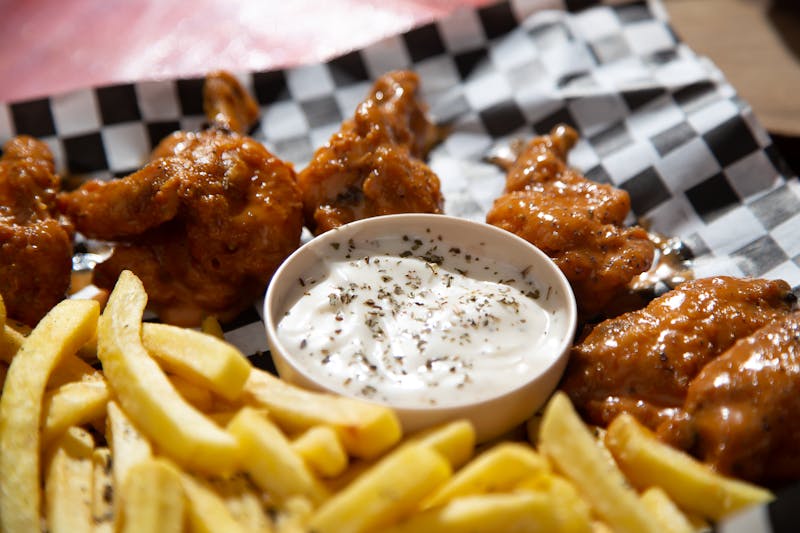 Crispy Wings with buffalo sauce and blue cheese dip